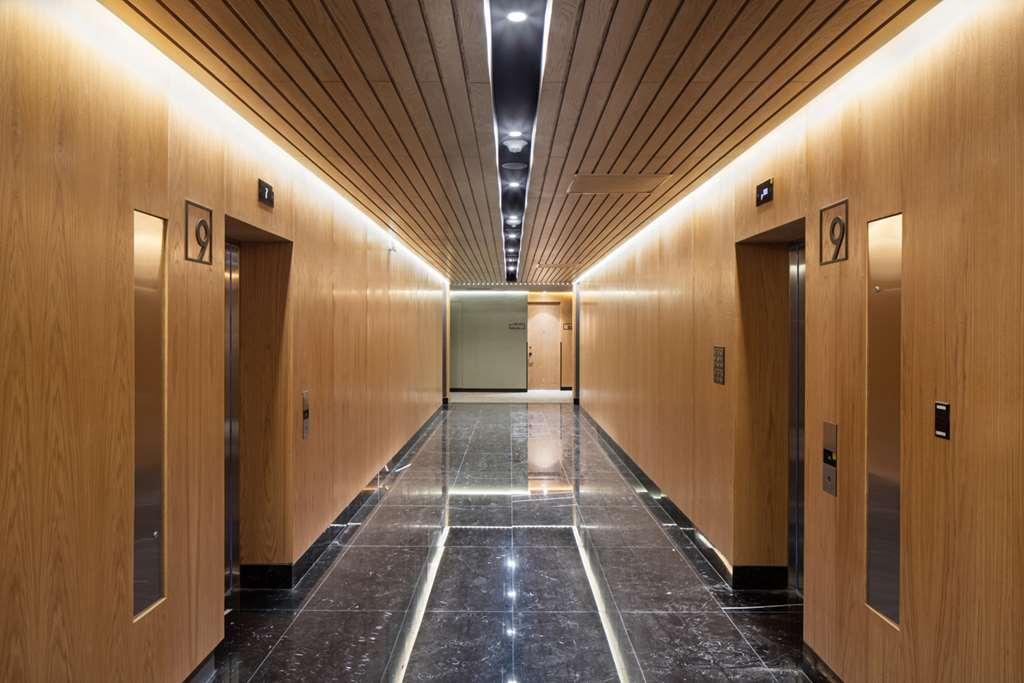 Galeria Plaza Monterrey 호텔 시설 사진 Corridor of the hotel