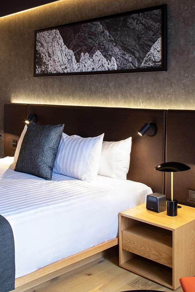 Galeria Plaza Monterrey 호텔 객실 사진 A bed at the hotel