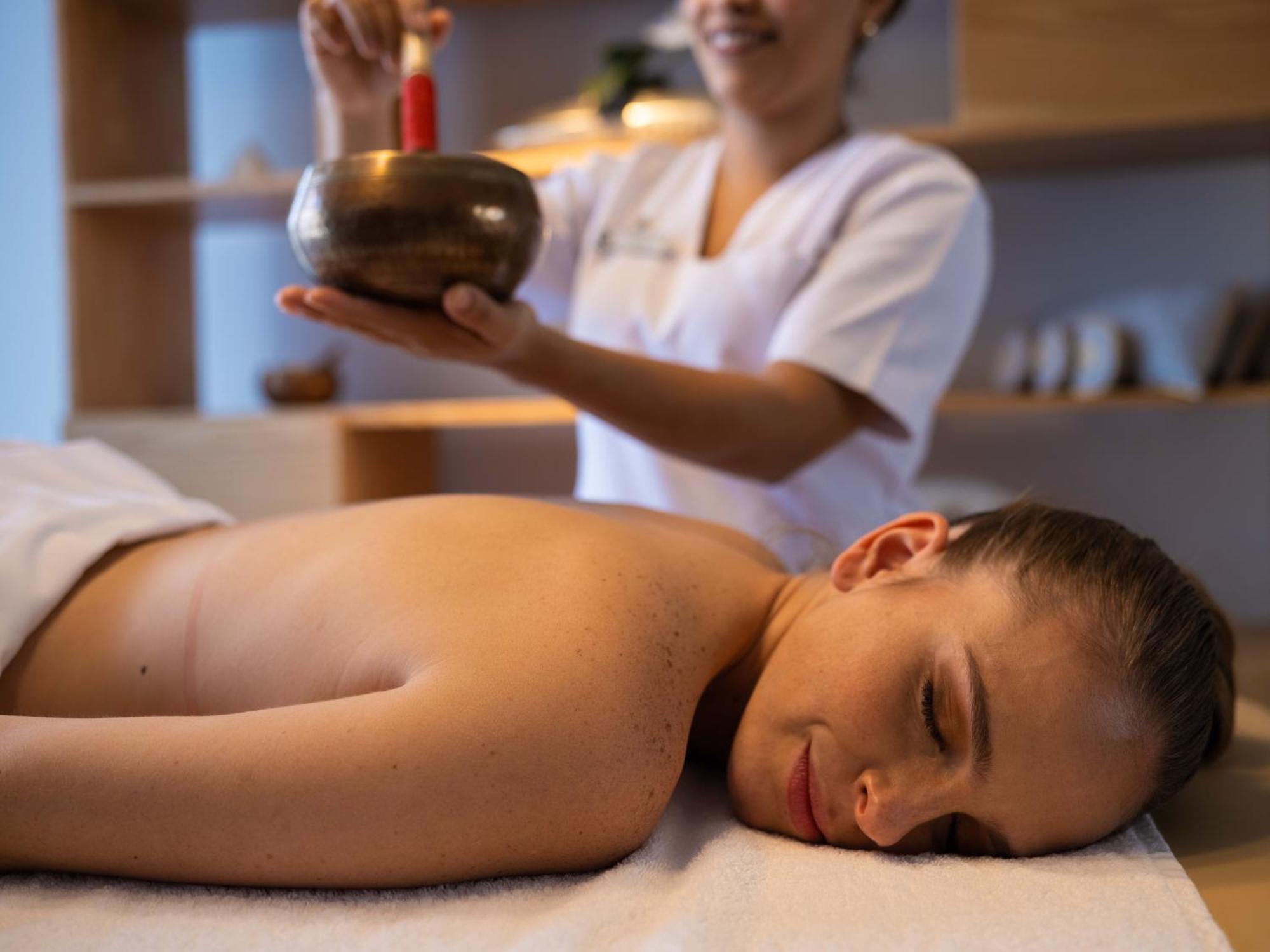 Galeria Plaza Monterrey 호텔 외부 사진 Singing bowl therapy